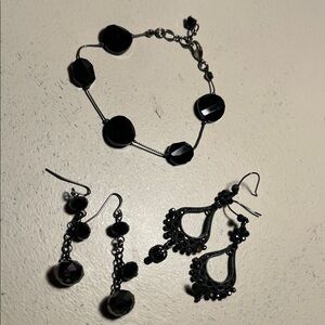 Elegant Black Jewelry Set